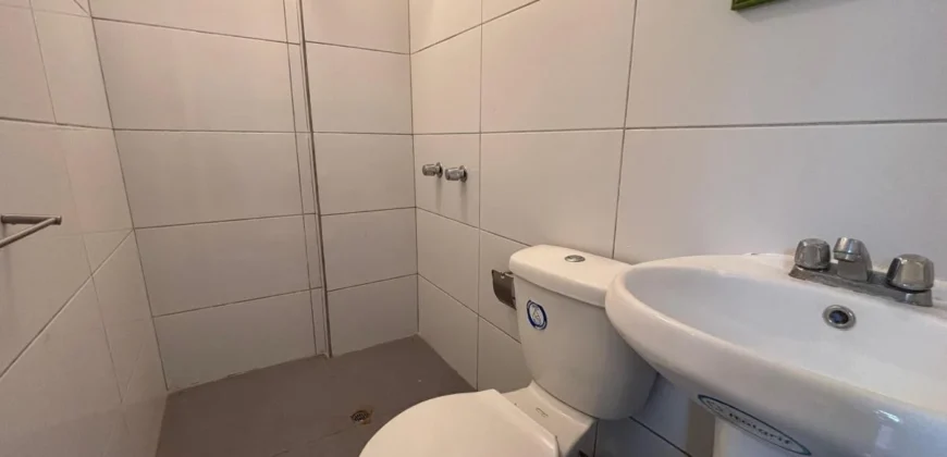 Se Vende Departamento Tipo Casa en 1er Piso – Surco