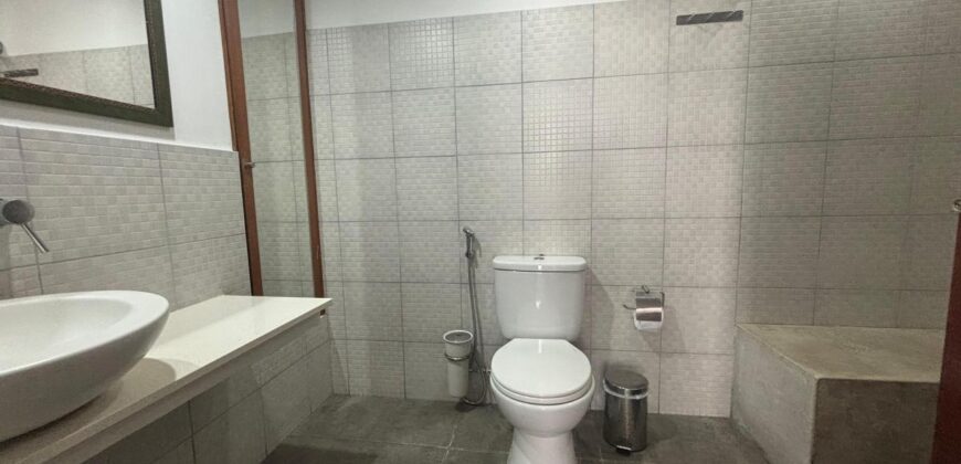 Se Vende Departamento Tipo Casa en 1er Piso – Surco