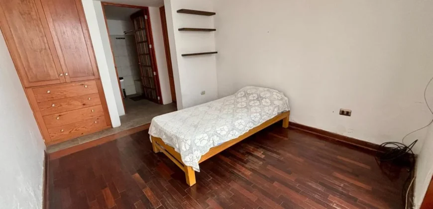 Se Vende Departamento Tipo Casa en 1er Piso – Surco