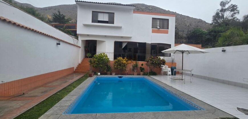 Venta de Casa en Rinconada Del Lago, La Molina