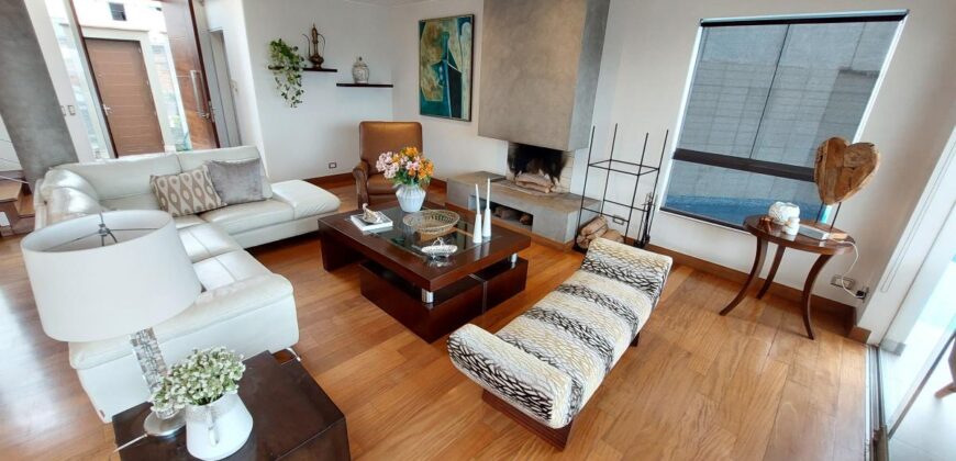 En Alquiler Hermosa y Moderna Casa en Casuarinas Sur