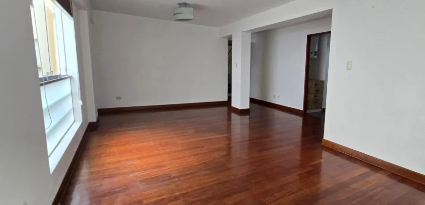 Se Vende Departamento Flat – Lomas de La Molina Vieja