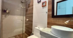 Se Vende Casa Remodelada con Piscina en Surco
