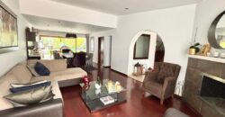 Se Vende Casa Remodelada con Piscina en Surco