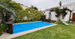 Se Vende Casa Remodelada con Piscina en Santa Teresa