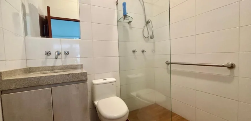 Se Vende Casa Remodelada con Piscina en Santa Teresa