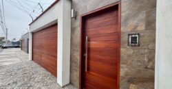 Se Vende Casa Remodelada con Piscina en Santa Teresa