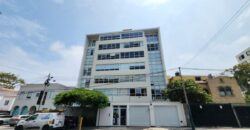 En Venta Dúplex Amoblado en Basadre, San Isidro