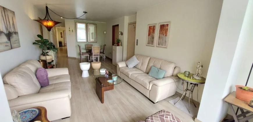 Vendo Departamento frente a parque, cerca al Ov. Higuereta, Surco